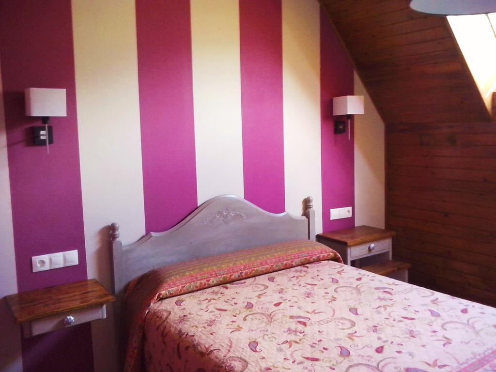 Hotel Vina Olivan Sarvisé Zimmer foto