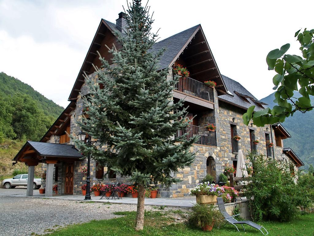 Hotel Vina Olivan Sarvisé Zimmer foto