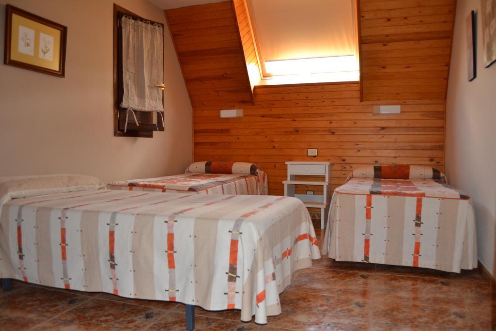 Hotel Vina Olivan Sarvisé Zimmer foto