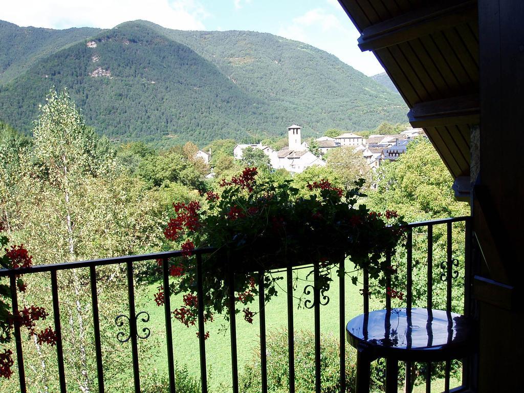 Hotel Vina Olivan Sarvisé Zimmer foto